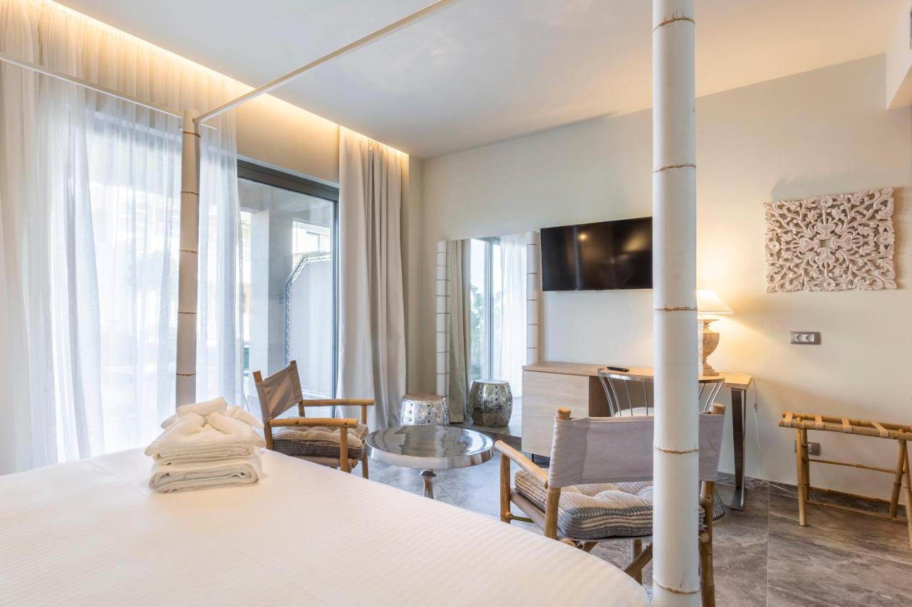 Elysian Luxury Hotel And Spa 칼라마타 외부 사진