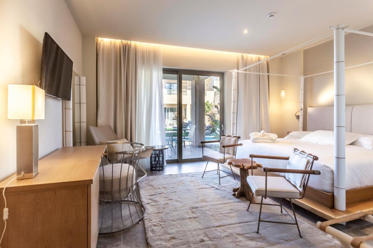 Elysian Luxury Hotel And Spa 칼라마타 외부 사진