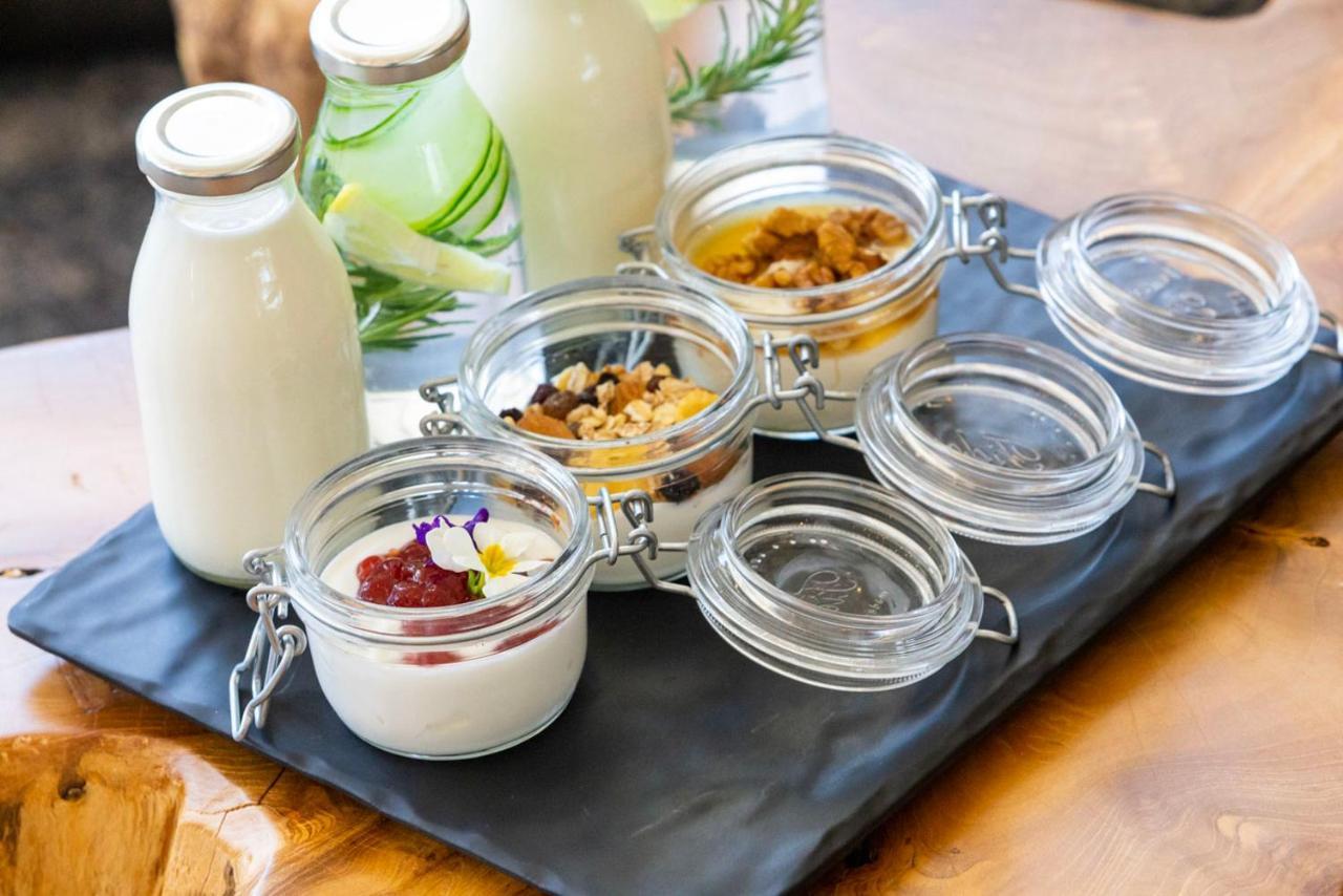Elysian Luxury Hotel And Spa 칼라마타 외부 사진